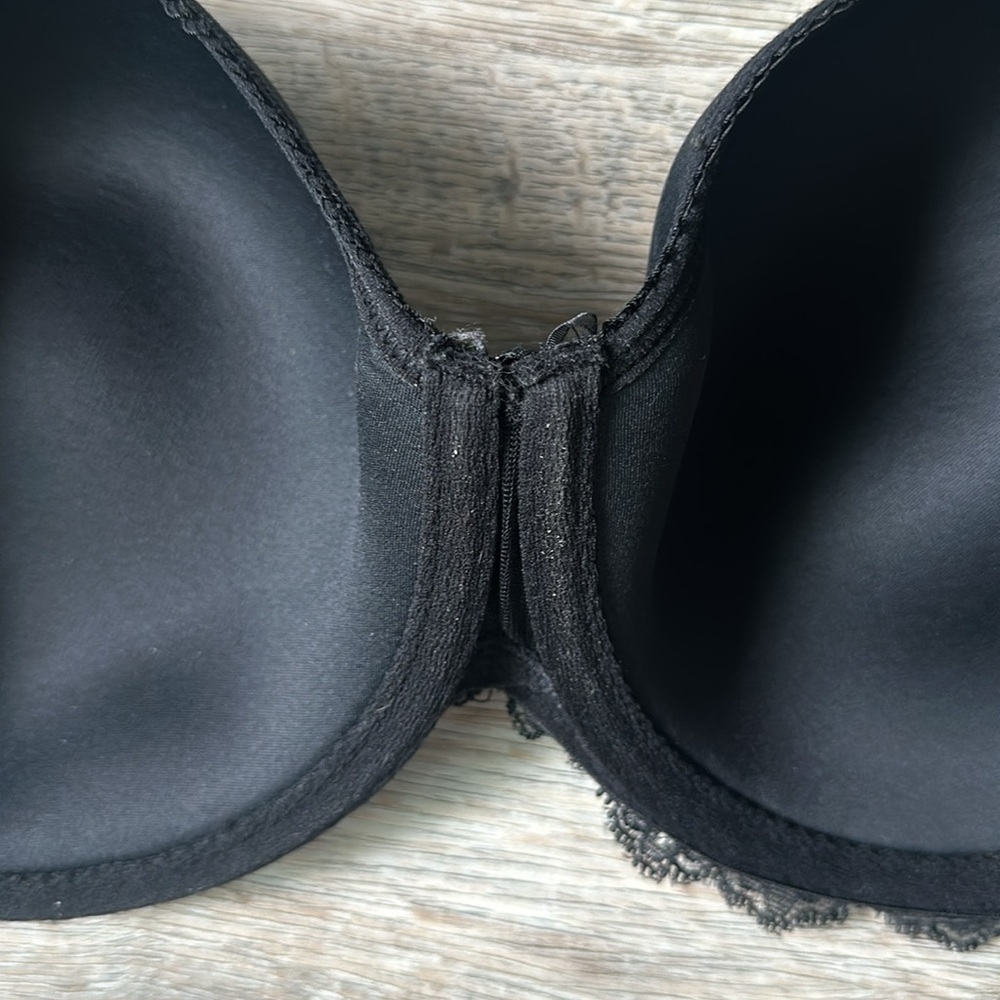 Wacoal bra black underwire size 36DD lace trimmed adjustable straps - Picture 6 of 8